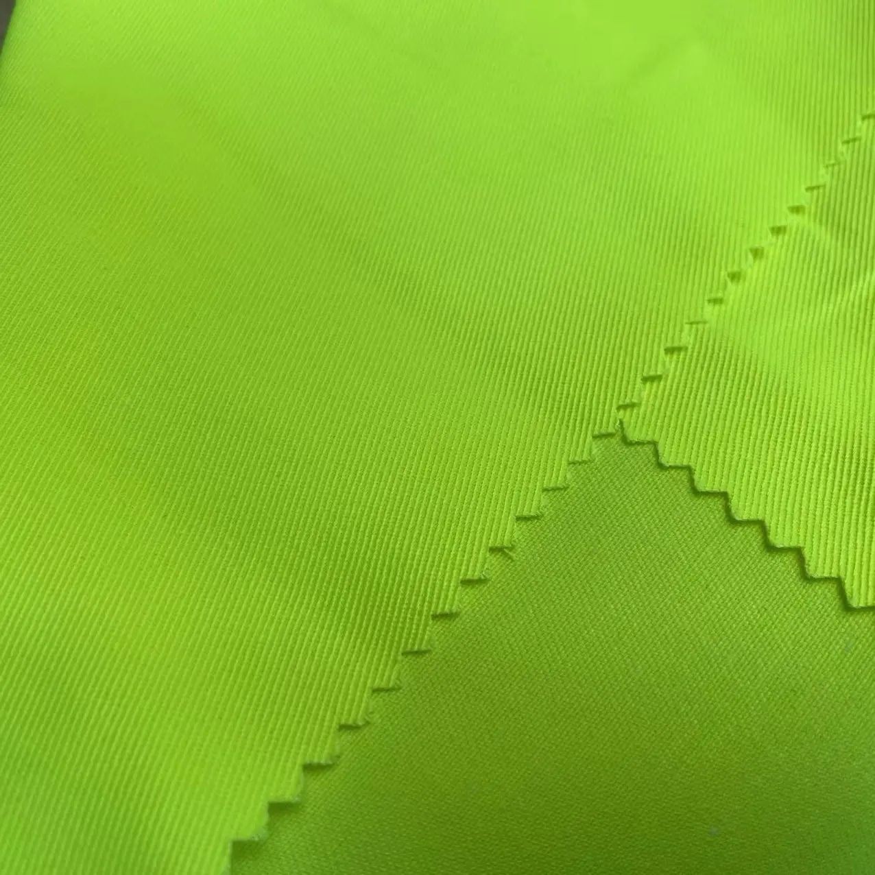 Acid and alkali resistant fabric